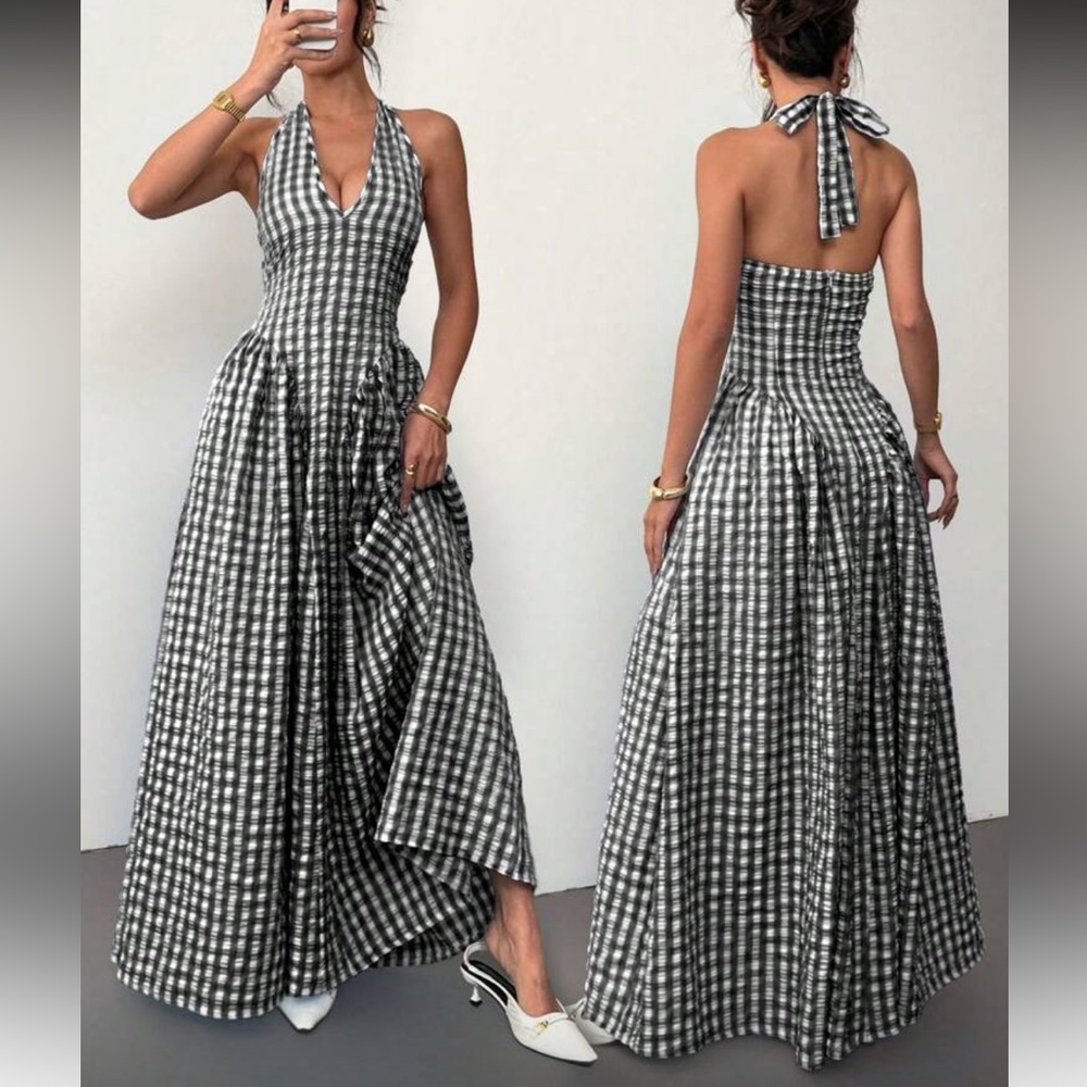 Elegant Black and White Checkered Halter Maxi Dress - Picture 4 of 8
